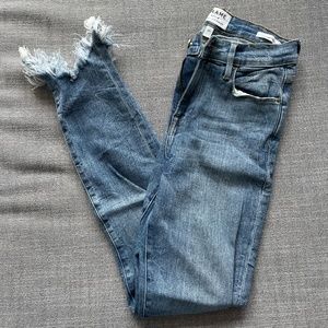 Frame Denim Le High Skinny Fray Jeans Size 25